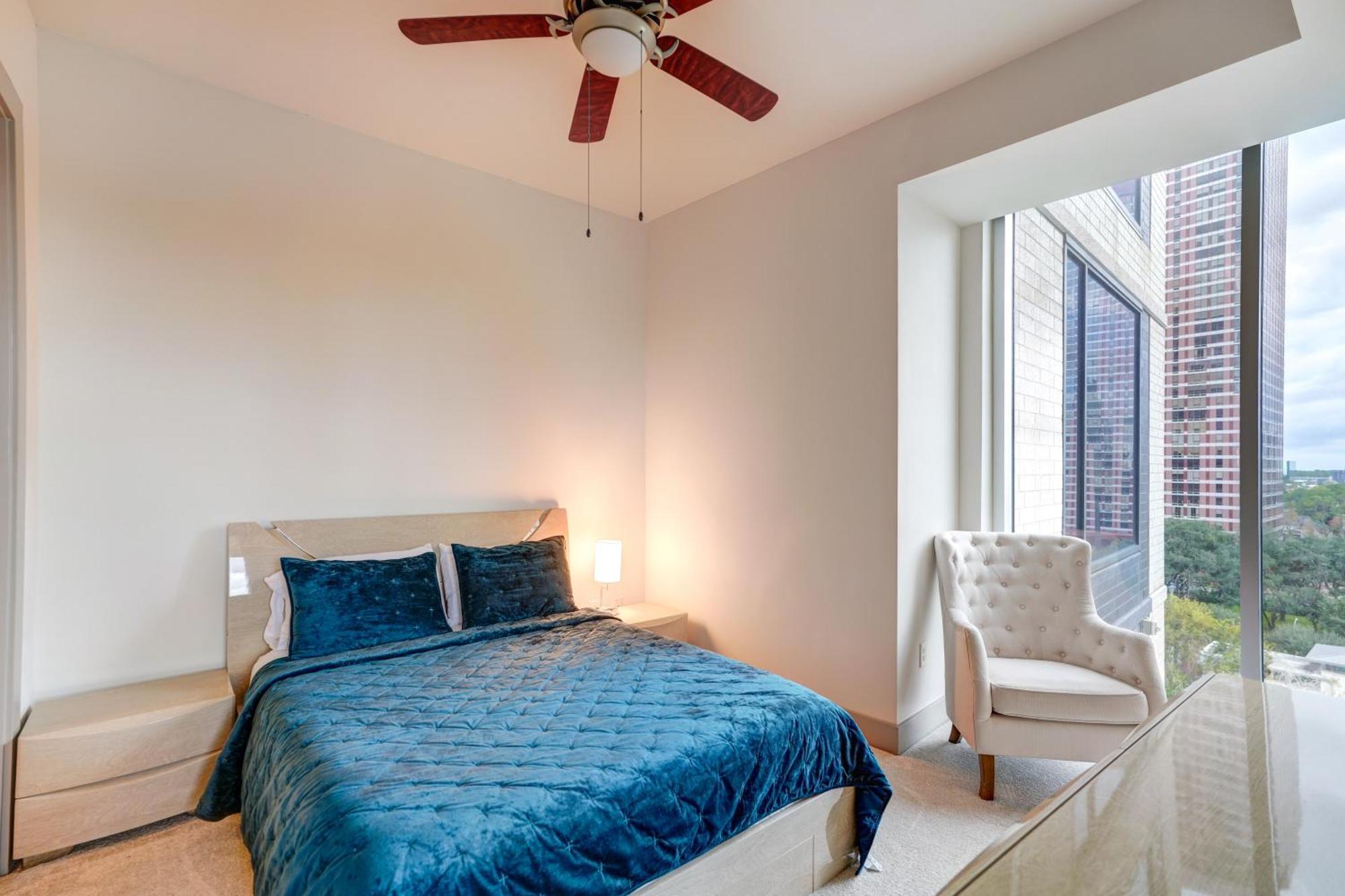 Hanover Post Oak Houston Bilik gambar
